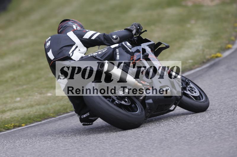 /02 03.04.2026 Speer Racing ADR/Gruppe gelb/backside